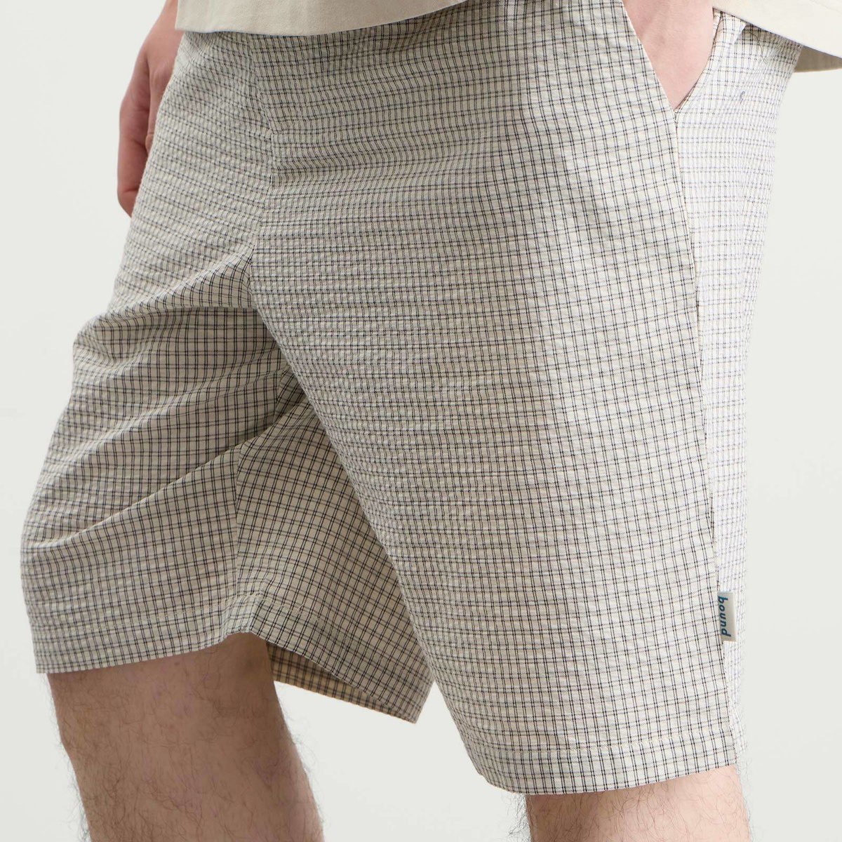 Bound Men's Gingham Shorts in Ecru