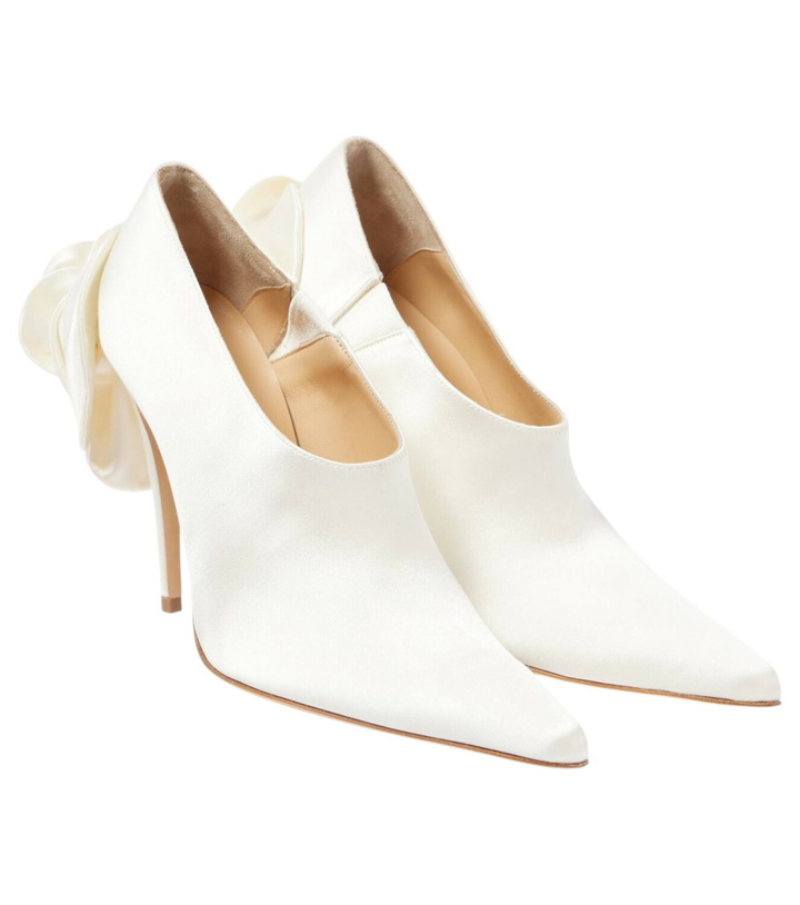 Photo: Magda Butrym Floral-appliqué satin pumps
