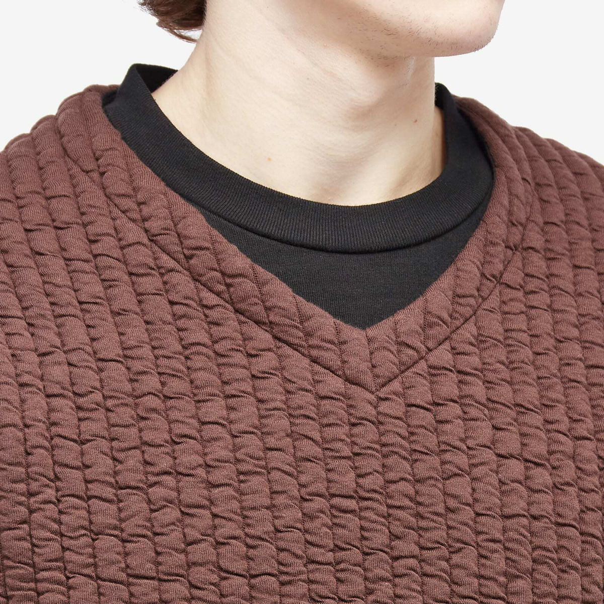 Lady White Co. Men's Quilted V-Neck in Rust