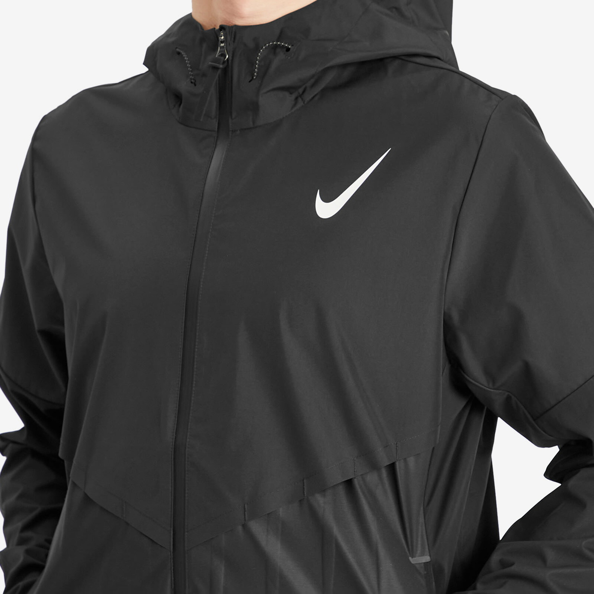 Nike Running Men's Aeroswift Breathable Jacket in Black/Summit White