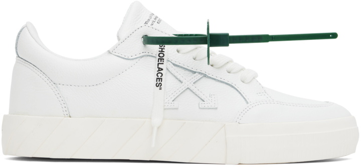Photo: Off-White White Vulcanized Low Sneakers