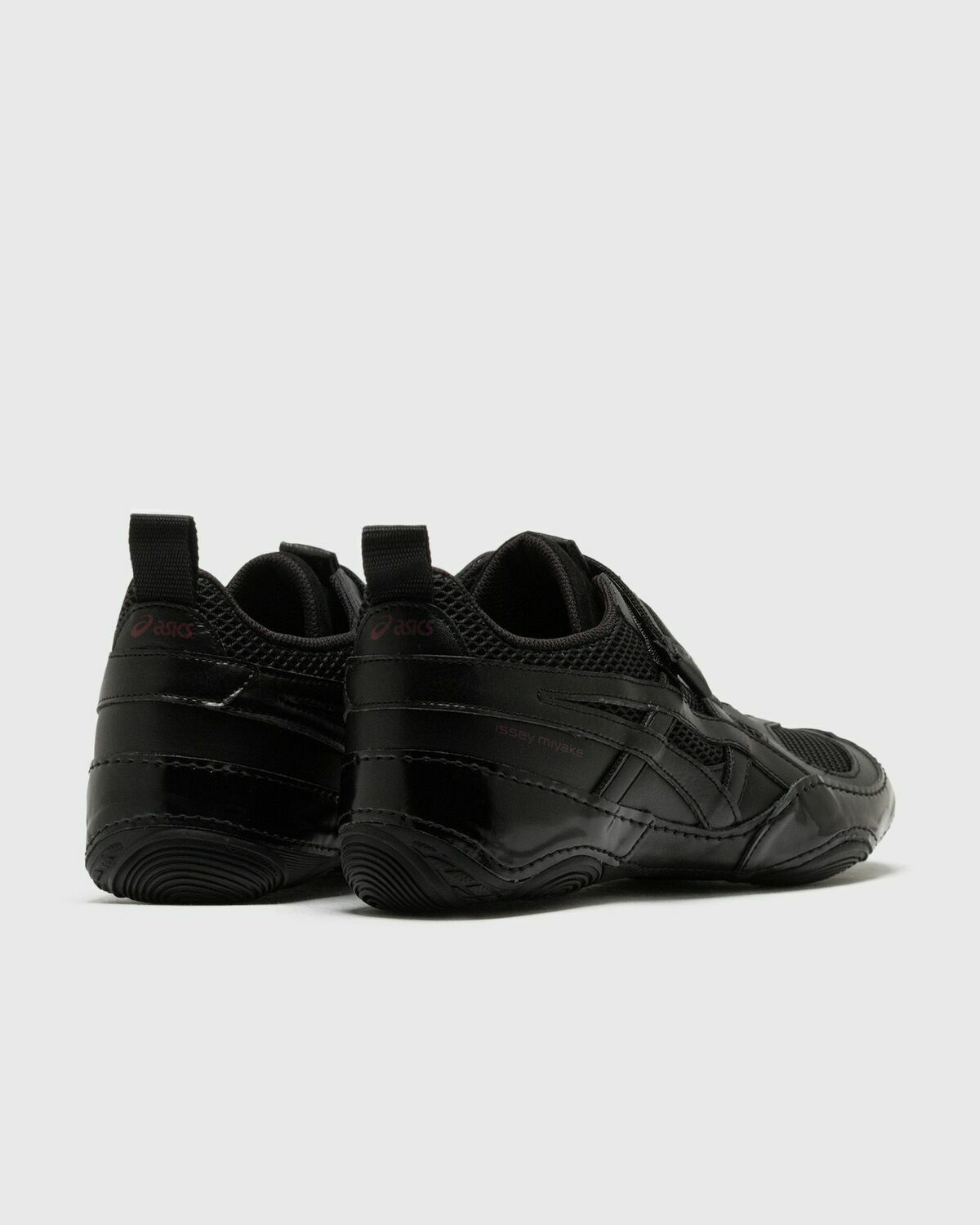 Asics X ISSEY MIYAKE HYPER TAPING Black Mens Lowtop ASICS