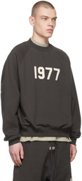 Essentials Black '1977' Sweatshirt