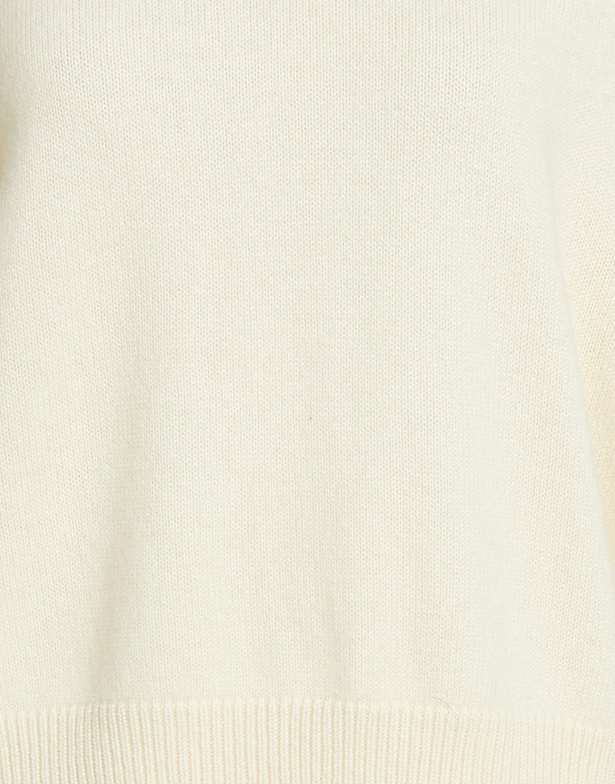 Annagreta Womens Turtleneck in White