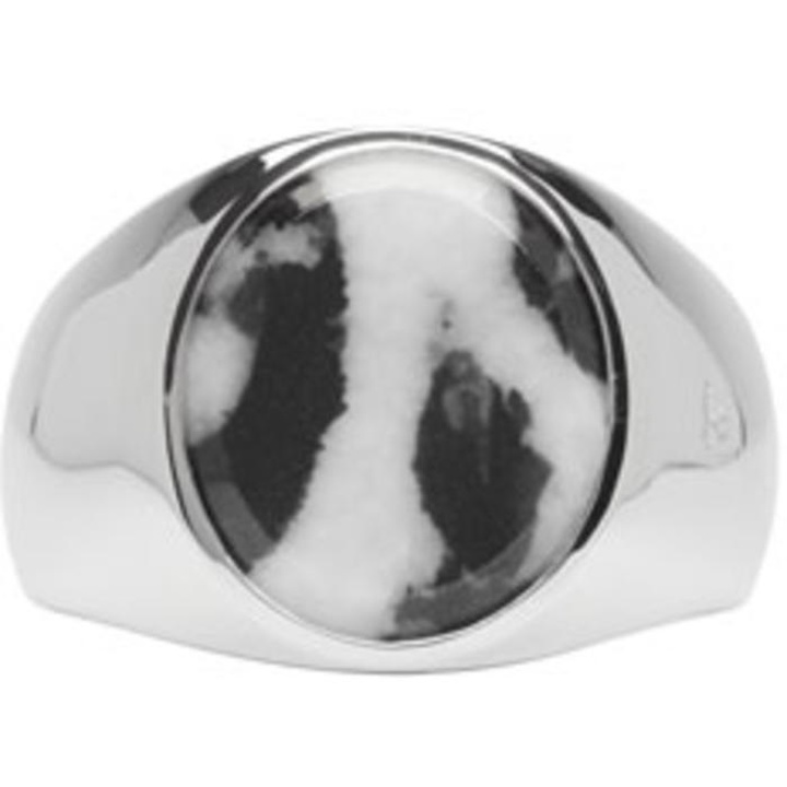 Photo: Tom Wood Silver Marble Oval Ring