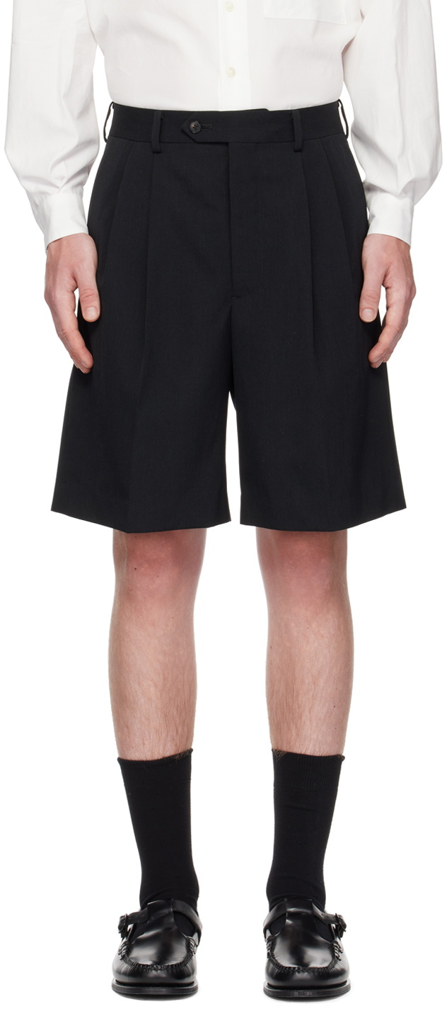 AURALEE Black Pleated Shorts Auralee