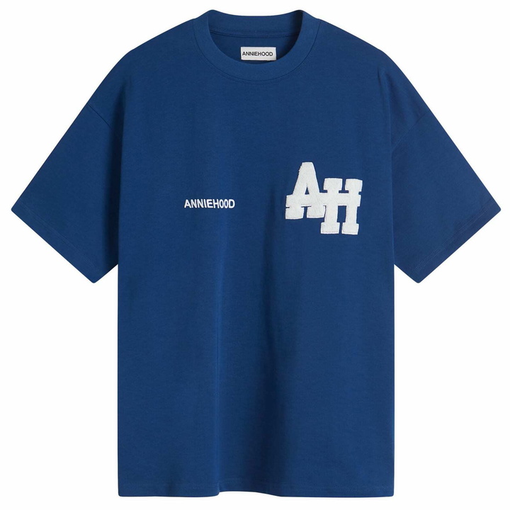 Photo: ANNIE HOOD Men's College T-Shirt in Navy