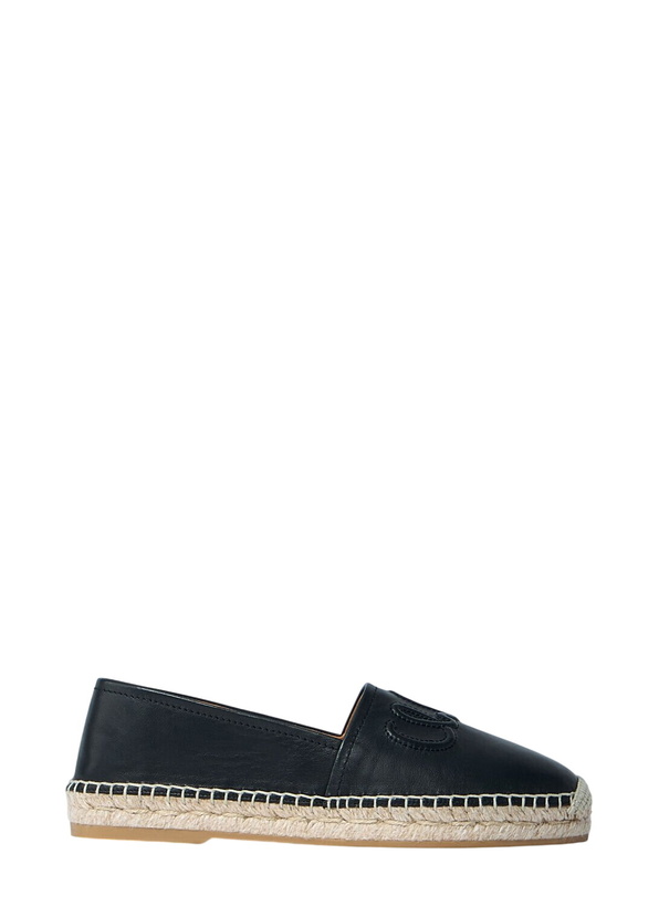 Photo: Chloé Isla Espadrilles