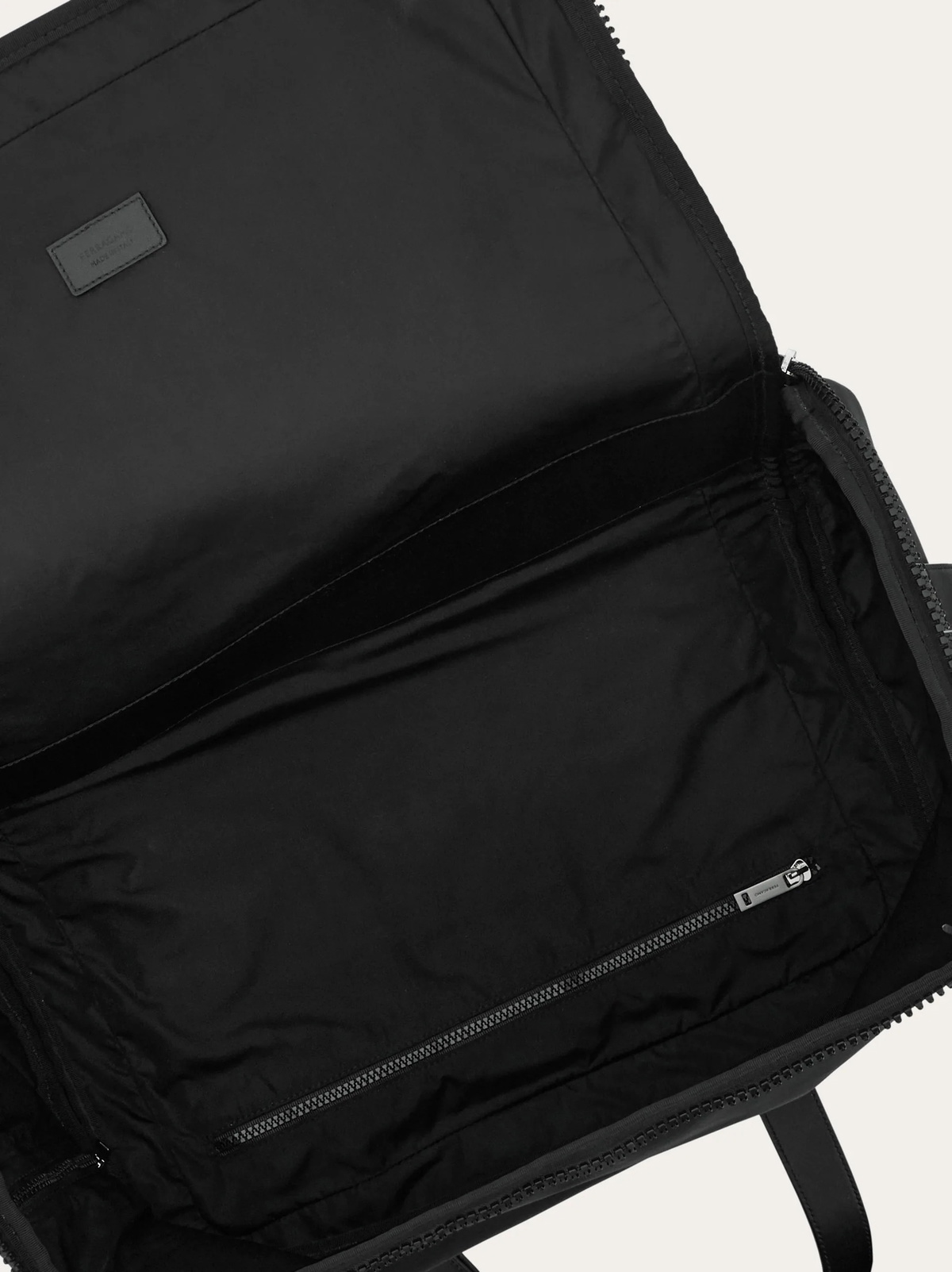 Ferragamo Mens Foldable weekend bag in Black