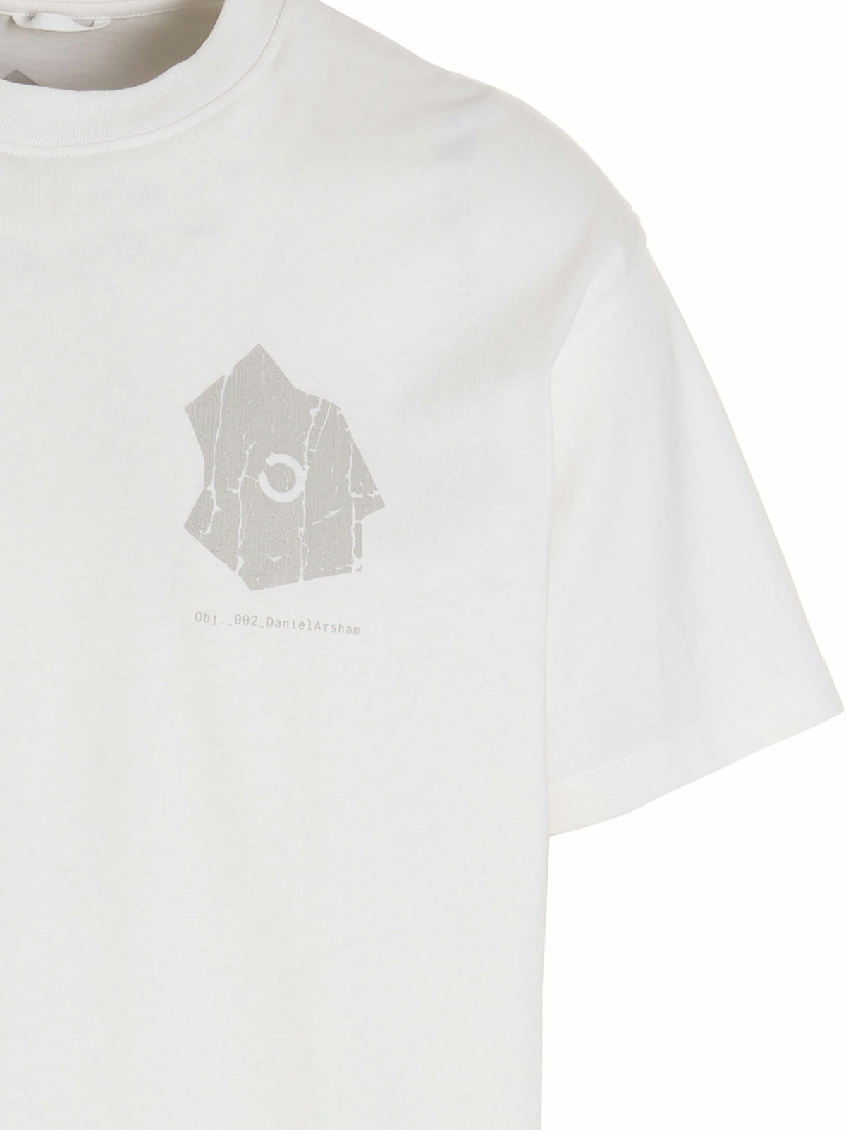 Objects Iv Life evolving T-shirt
