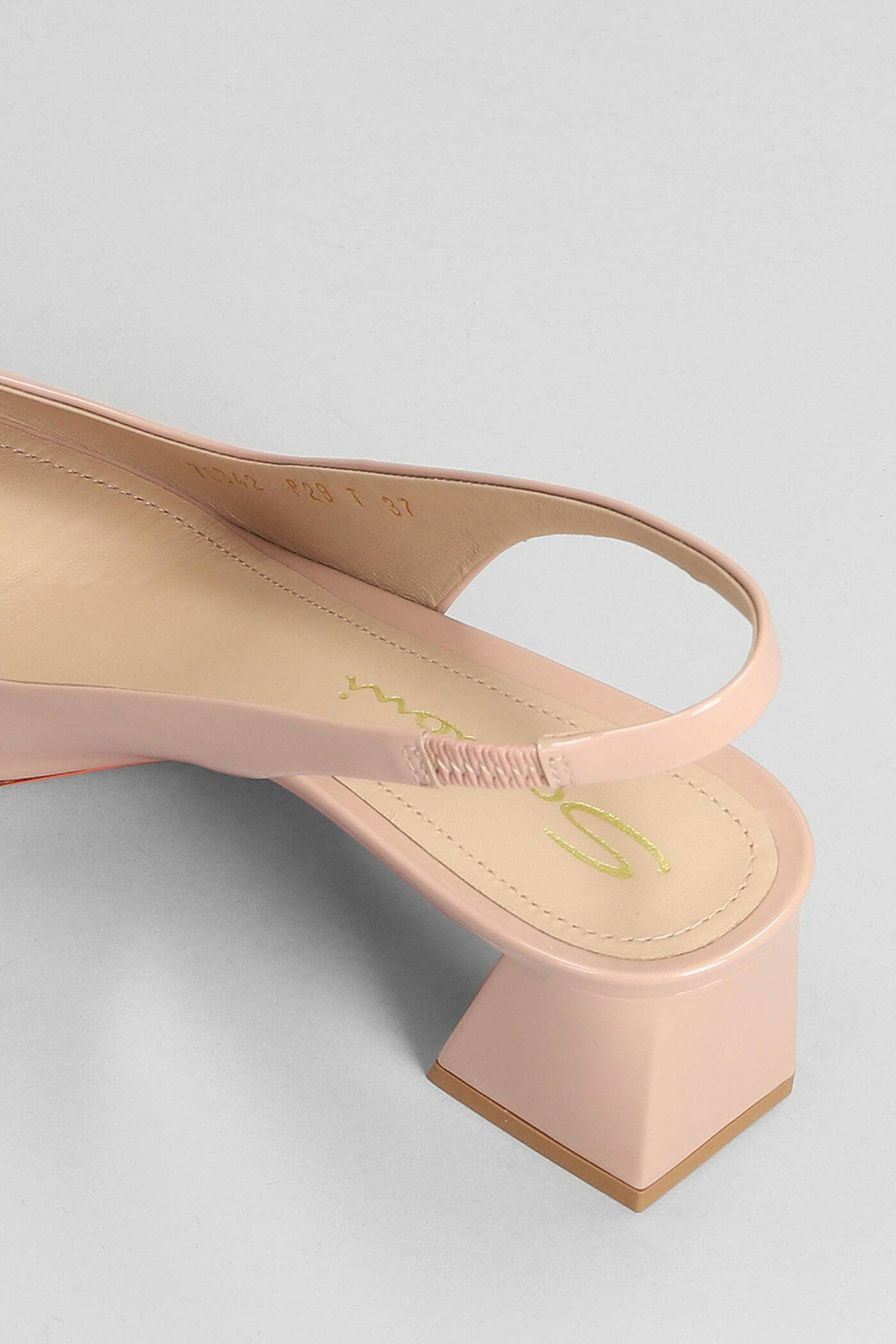 Santoni Medium Heel Slingbacks