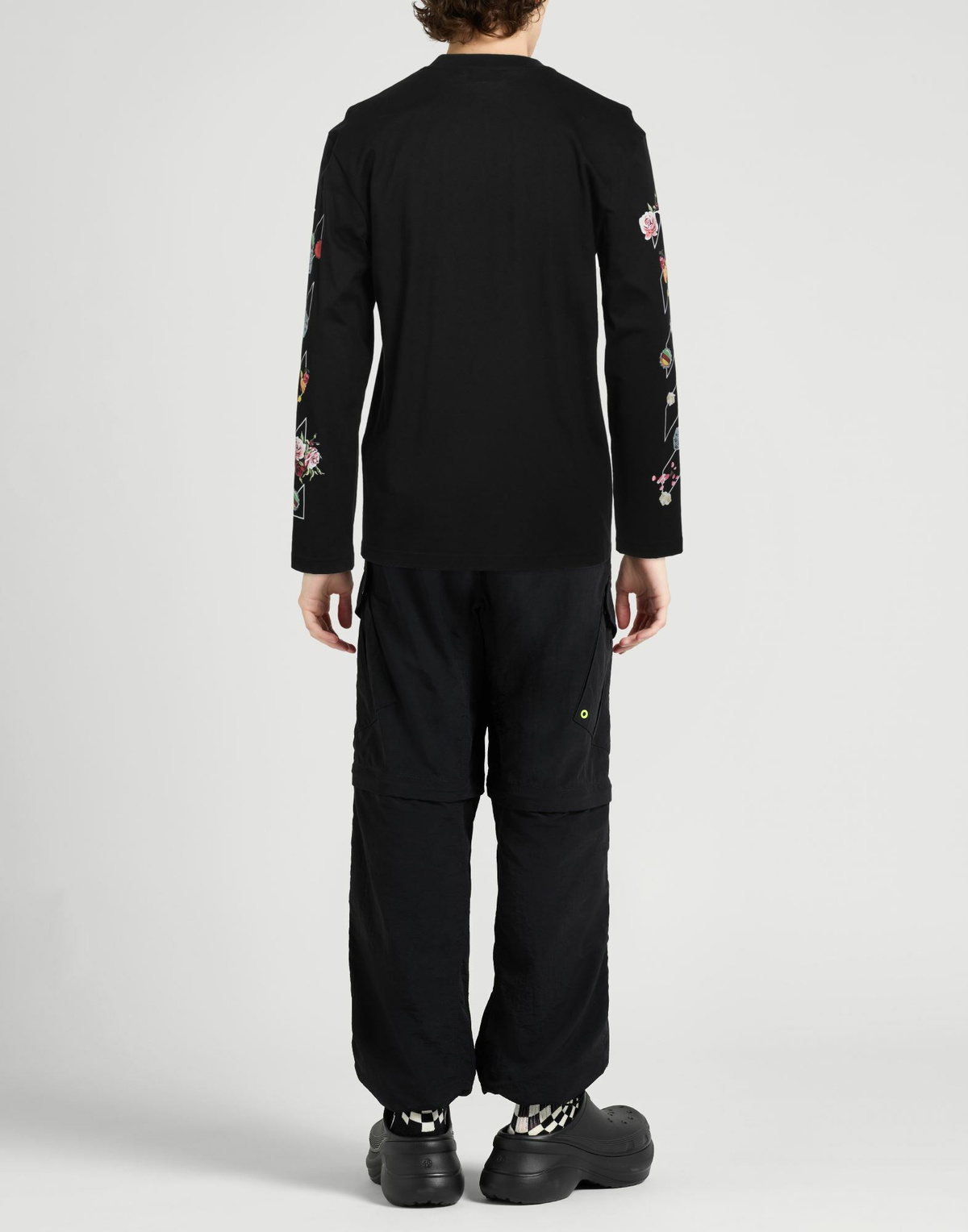Off-white Mens T-shirt in Black