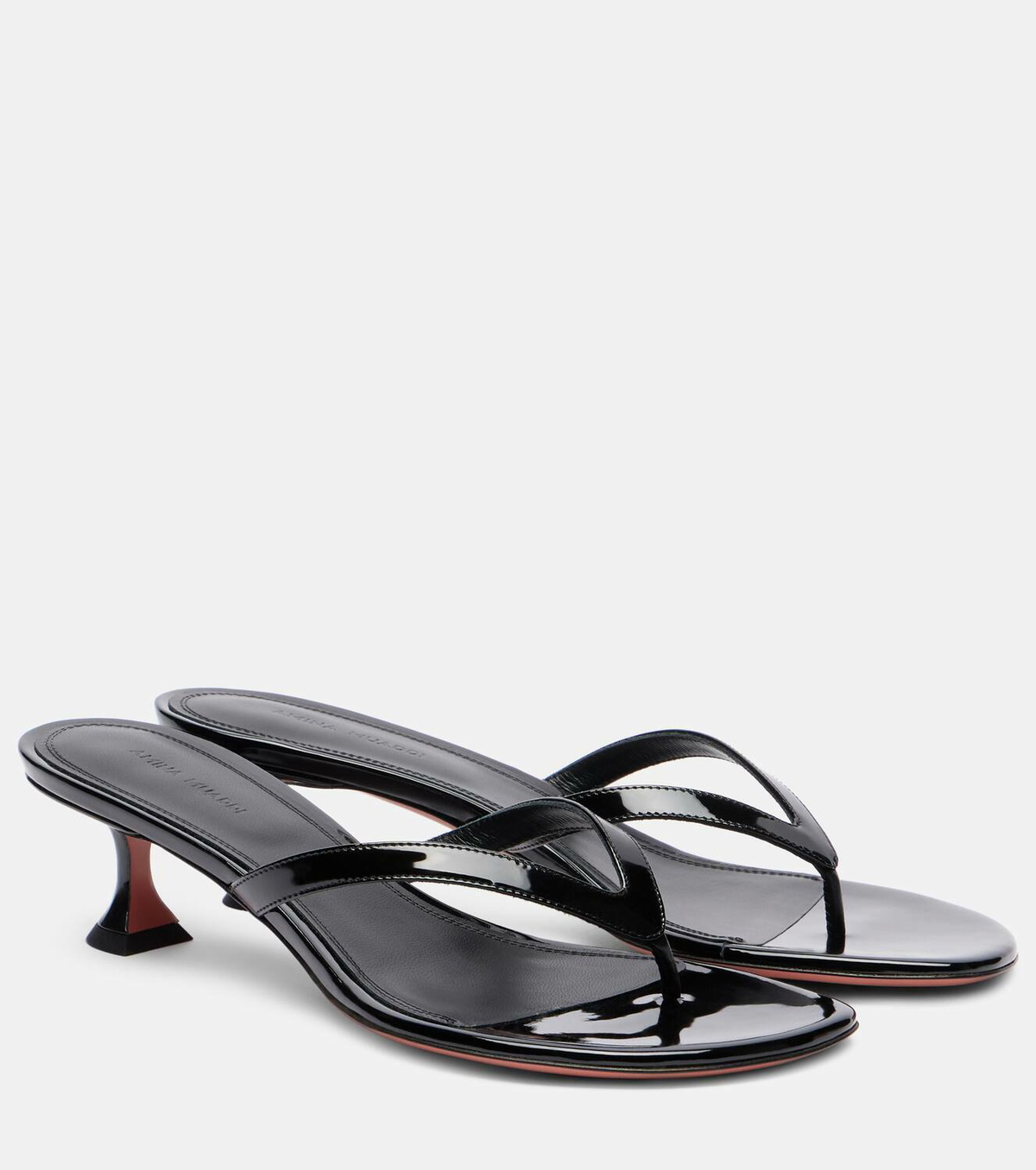 サンダル・ミュール Amina Muaddi Juliette Sand Patent Thong Sandals Amina Muaddi Juliette Sand Patent Thong Sandals | THE LIST