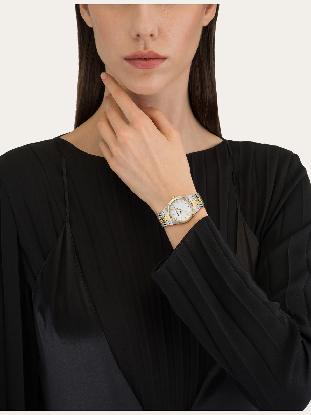 Ferragamo Womens Vega New watch in Yellow