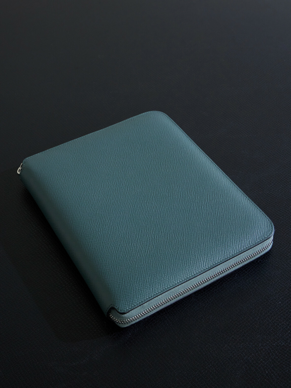 Smythson - A5 Cross-Grain Leather Zip Wallet