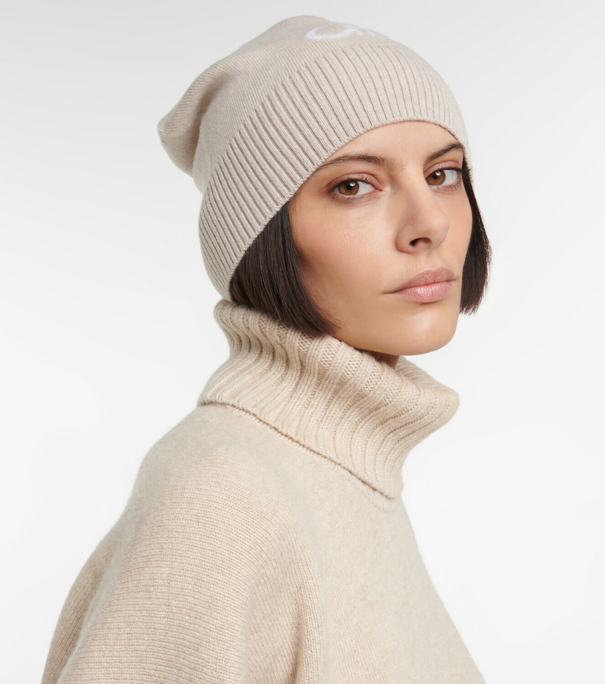 Ferragamo - Logo cashmere beanie