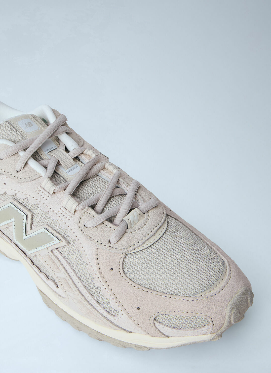 New Balance 204L Sneakers
