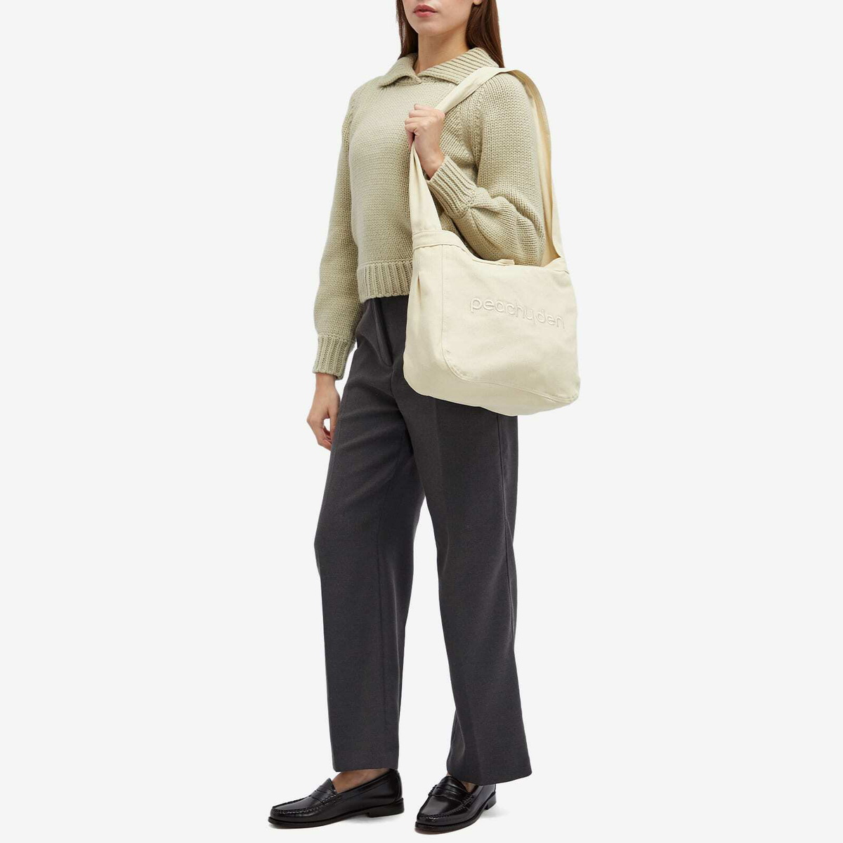 Peachy Den Women's Peachy Tote Bag in Parchment 