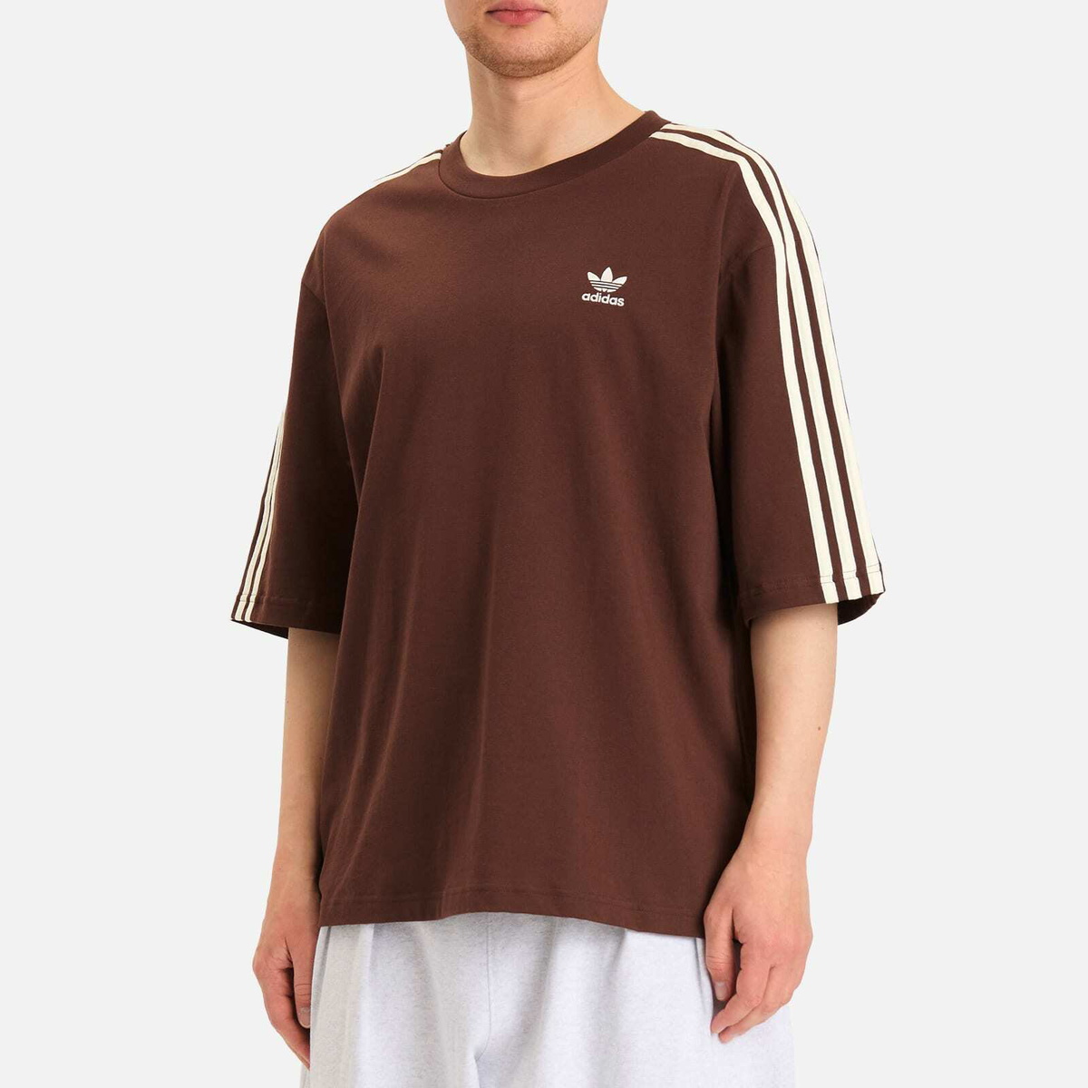 Adidas Men's Oversize T-Shirt in Auburn/Off White