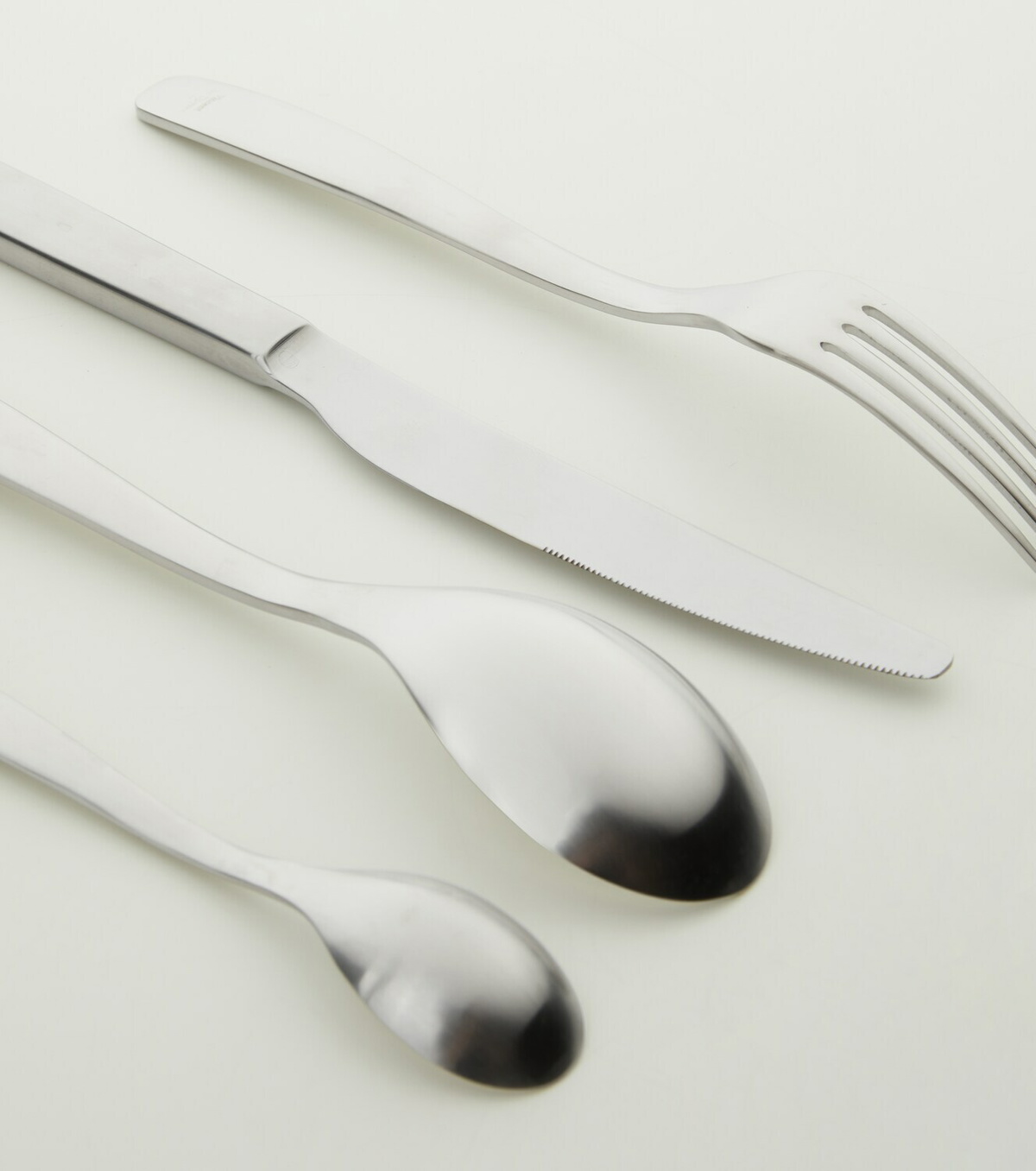 Serax - Passe-partout 24-piece utensils set by Vincent Van Duysen