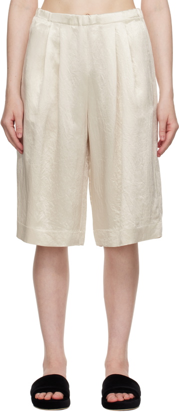 Photo: Maria McManus Off-White Flap Pocket Basketball Shorts