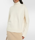 Loro Piana Parksville cashmere turtleneck sweater