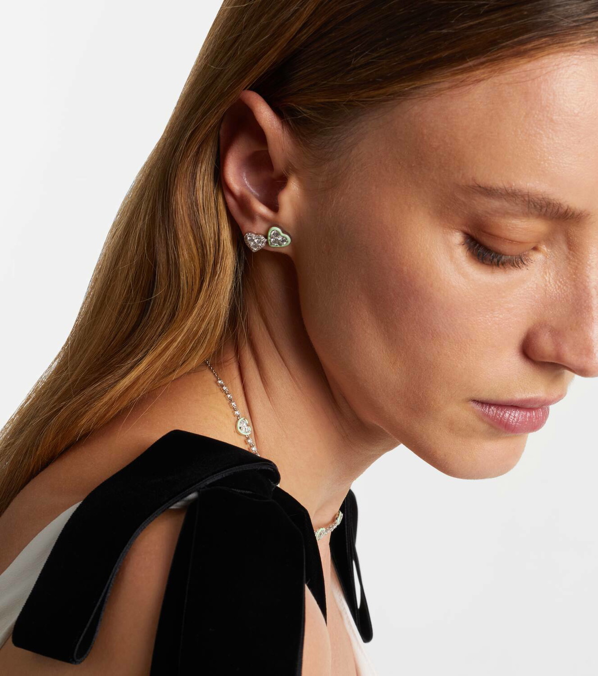 Kamyen 18kt white gold earrings with enamel and diamonds