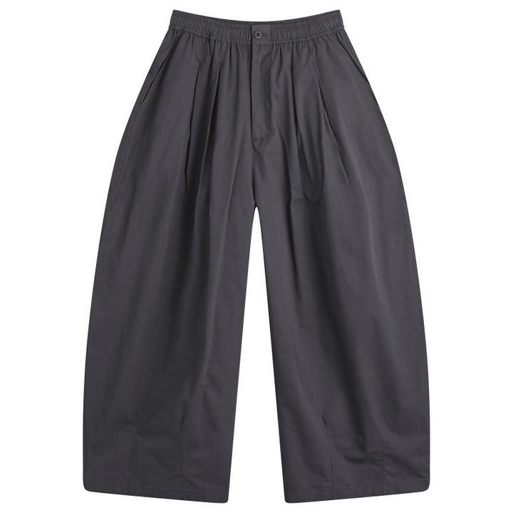 Photo: Anglan Men's Essential Easy Balloon Trousers in Navy 
