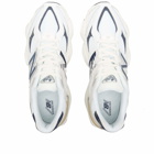New Balance Men's U9060VNB Sneakers in White