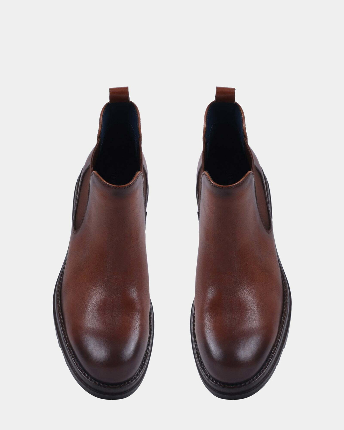 Steve Madden Newsome Boots in Tan