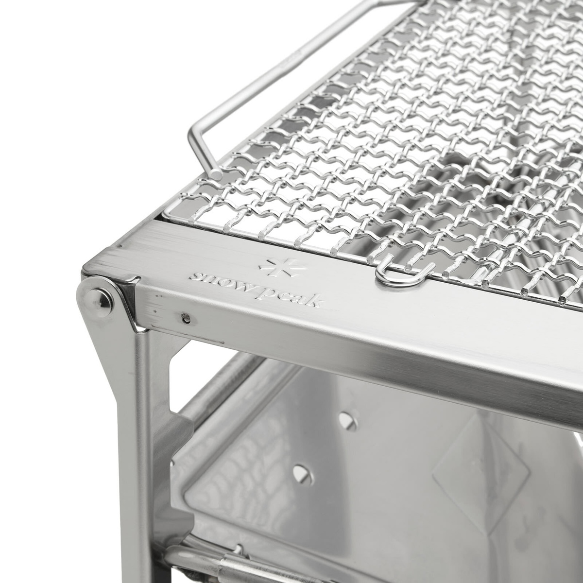 Snow Peak Men's Takibi Fire & Grill Set in Silver 