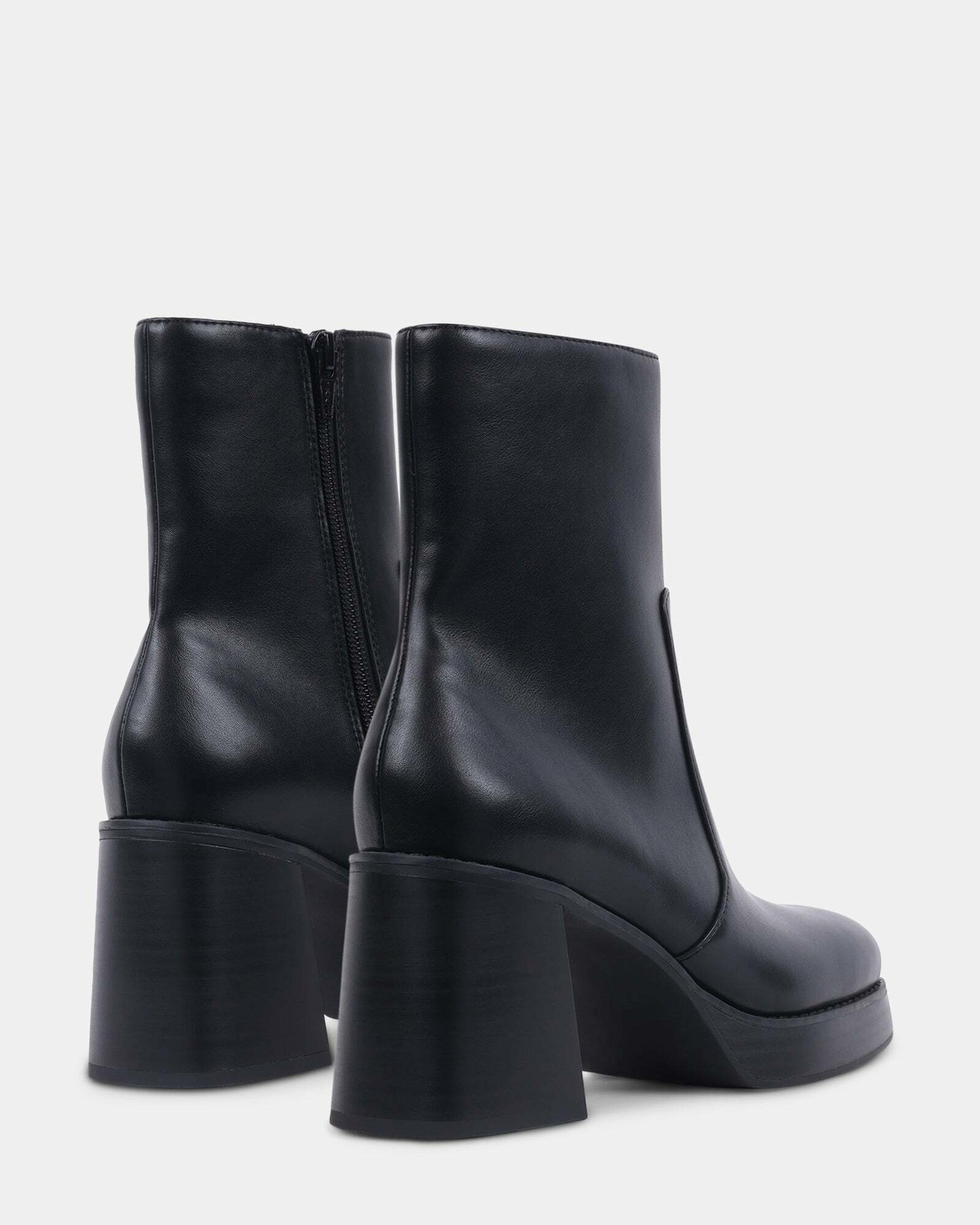 Steve Madden Jaded Booties in Black