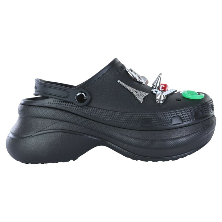 Photo: Balenciaga Black Leather Sandals