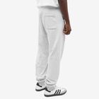 Sporty & Rich Men's Italic Logo Sweat Pants in Heather Grey/Navy