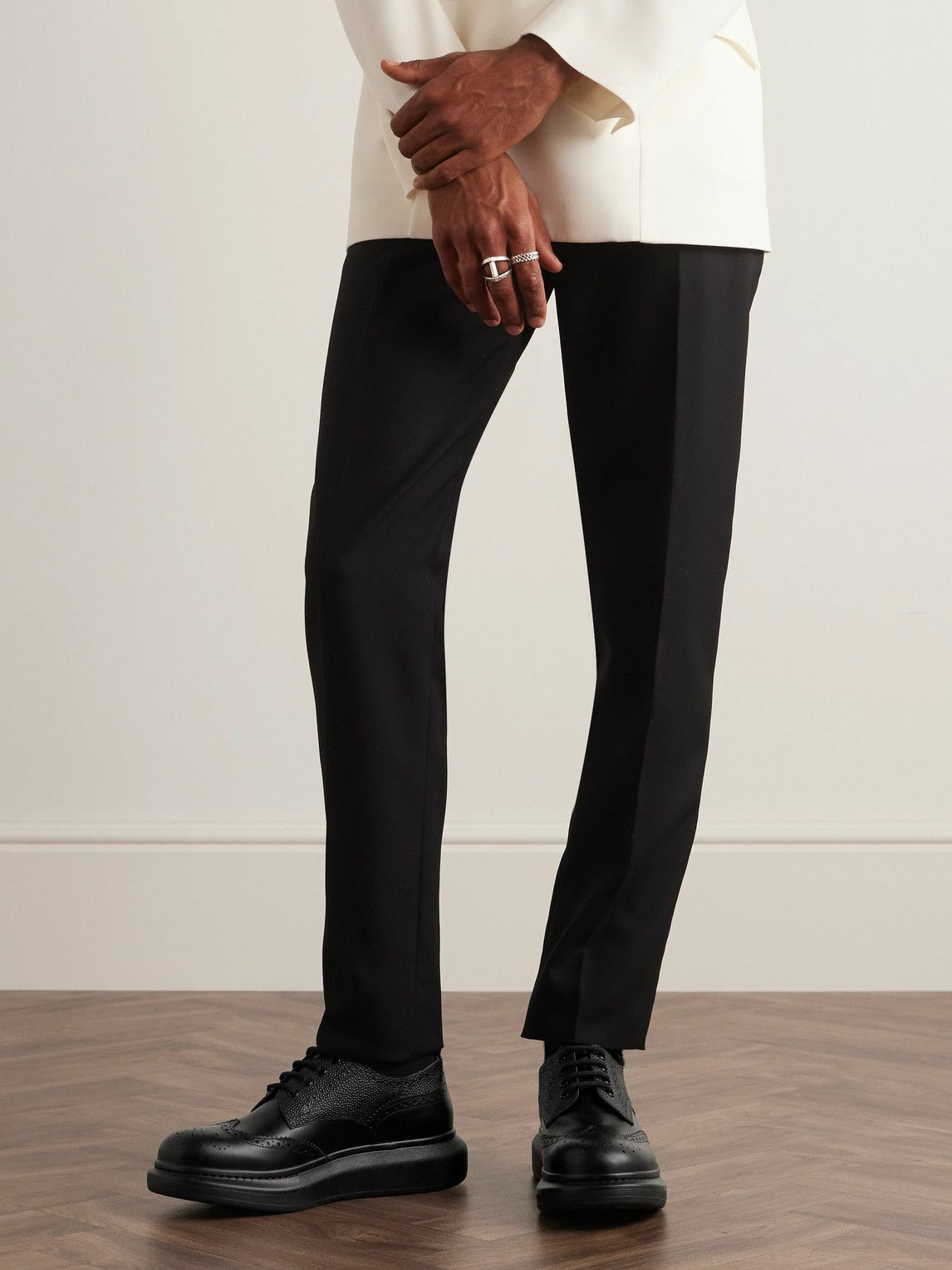 Alexander McQueen - Exaggerated-Sole Leather Brogues - Black