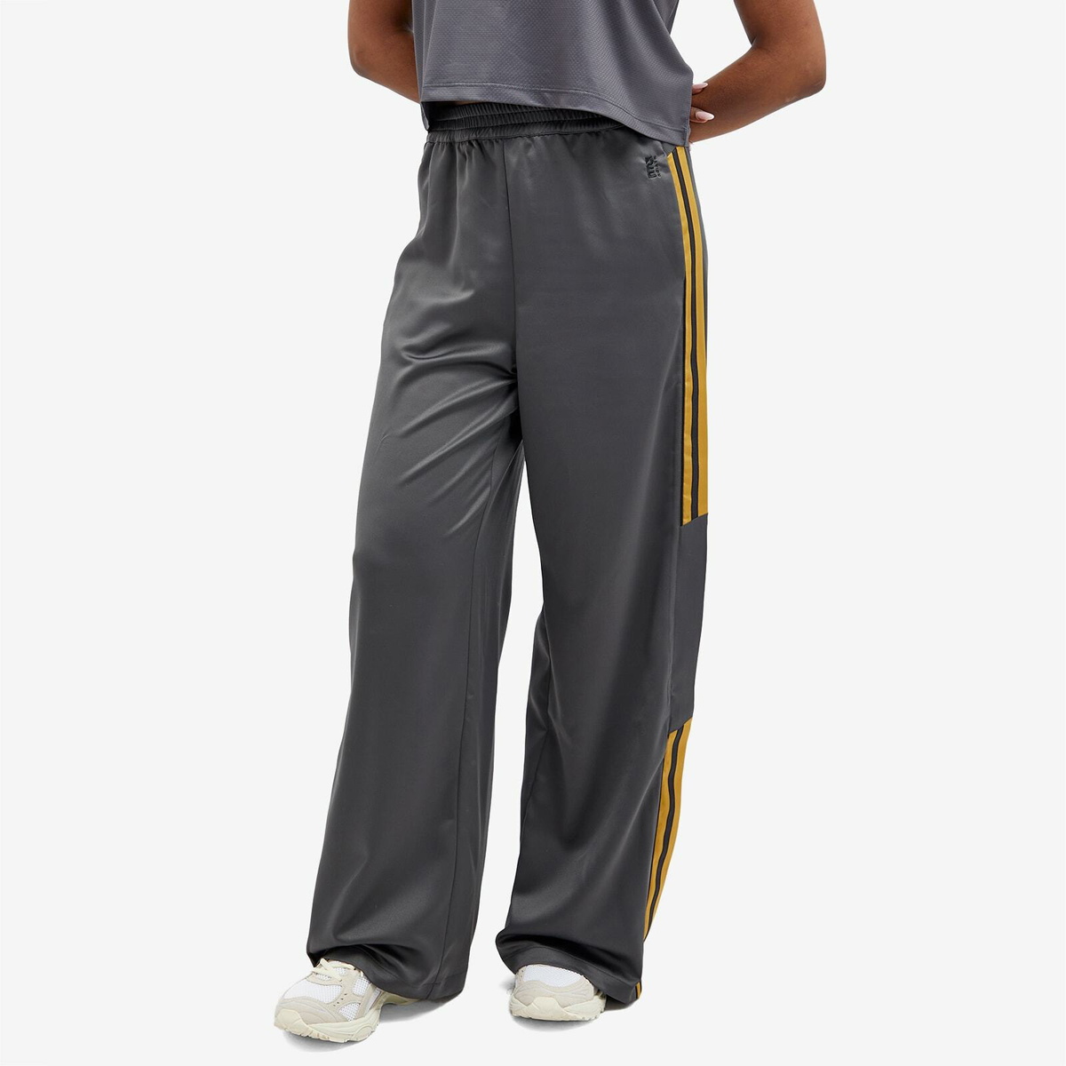 P.E Nation Women's Podium Pant in Dark Shadow