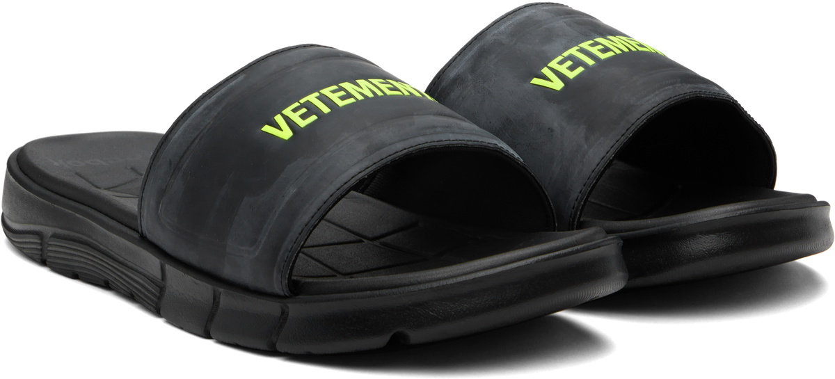 VETEMENTS Black Reebok Edition Logo Pool Slides