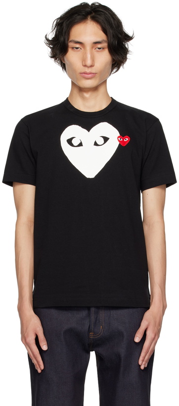 Photo: COMME des GARÇONS PLAY Black Big Double Heart T-Shirt