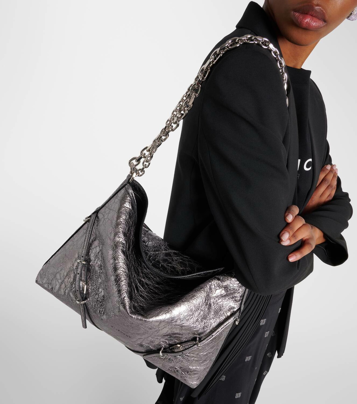 バッグ・カバンその他 Givenchy Voyou medium laminated leather bag Givenchy Voyou Medium laminated leather shoulder bag Givenchy