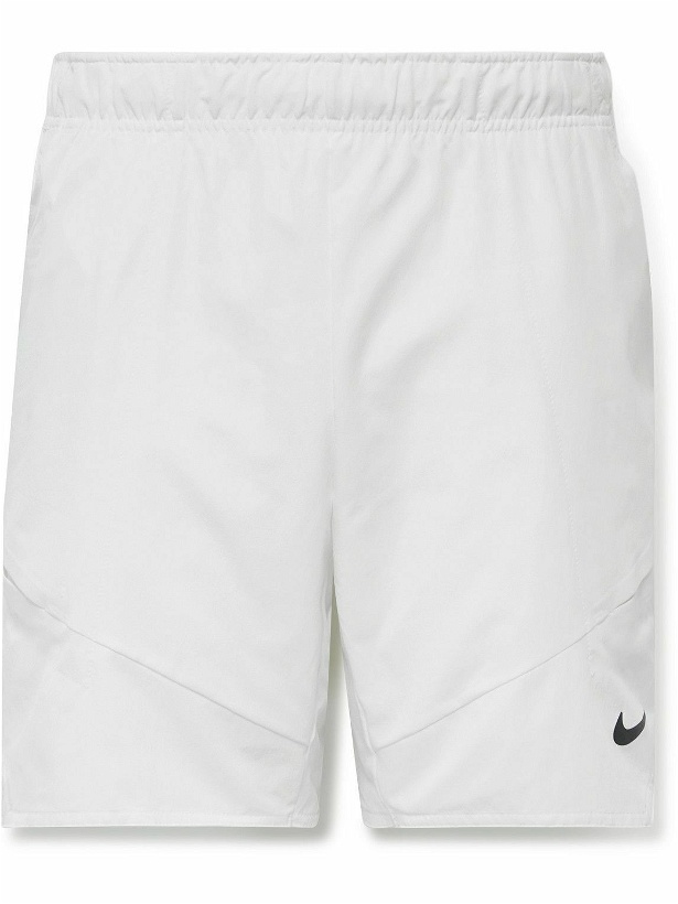 Photo: Nike Tennis - NikeCourt Advantage Dri-FIT Tennis Shorts - White