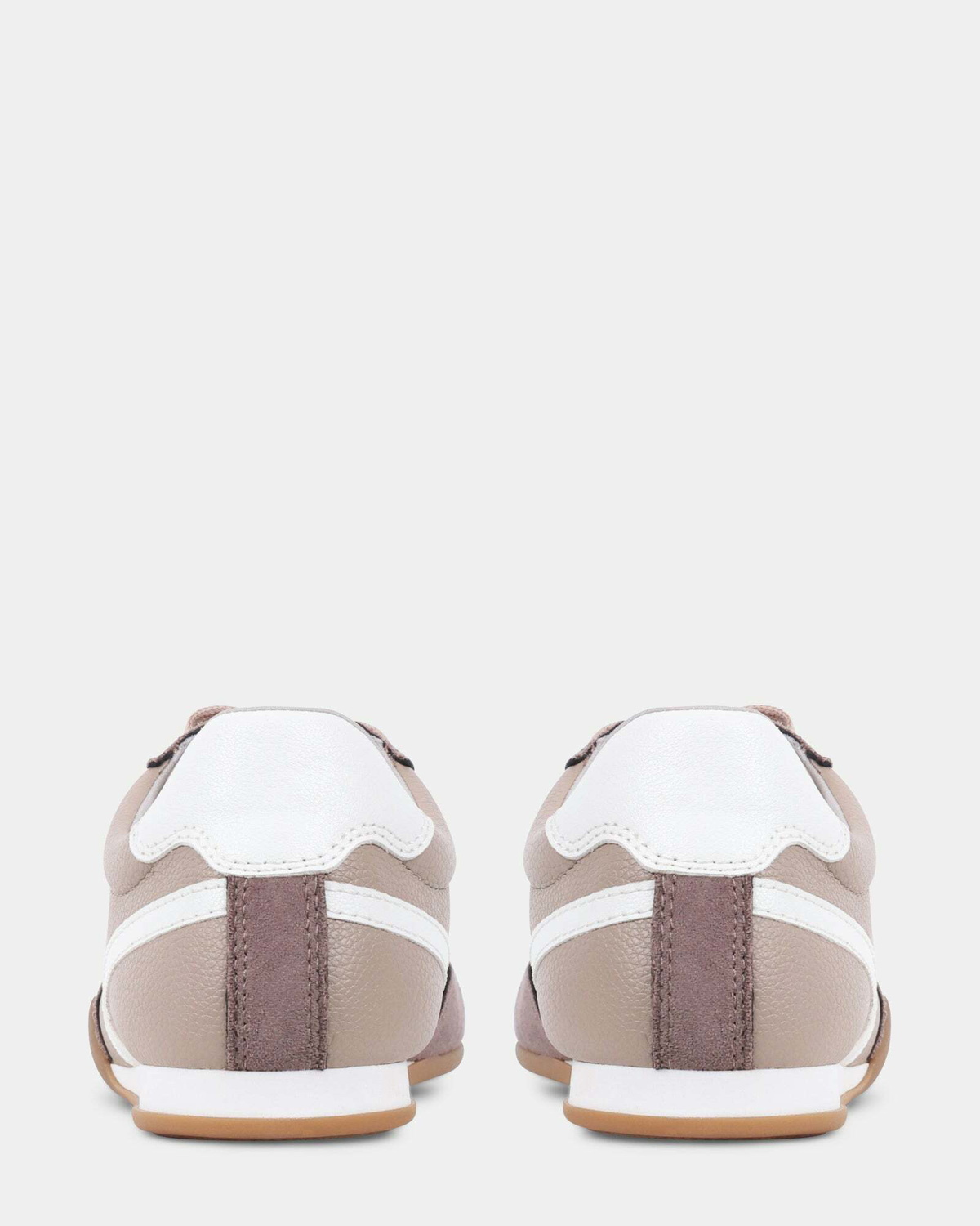 Steve Madden Jump Sneakers in Taupe
