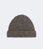 Auralee Ribbed-knit cashmere beanie