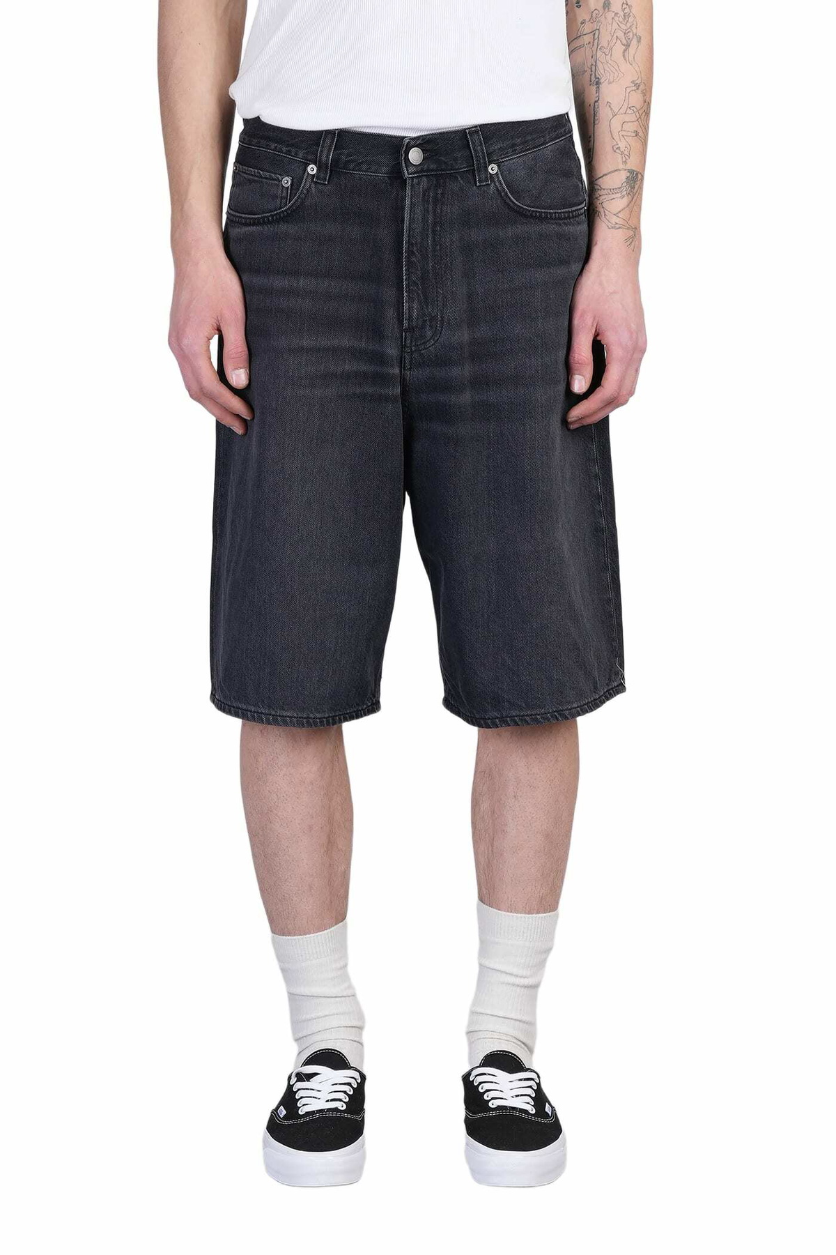 Haikure Jo Shorts In Black Denim