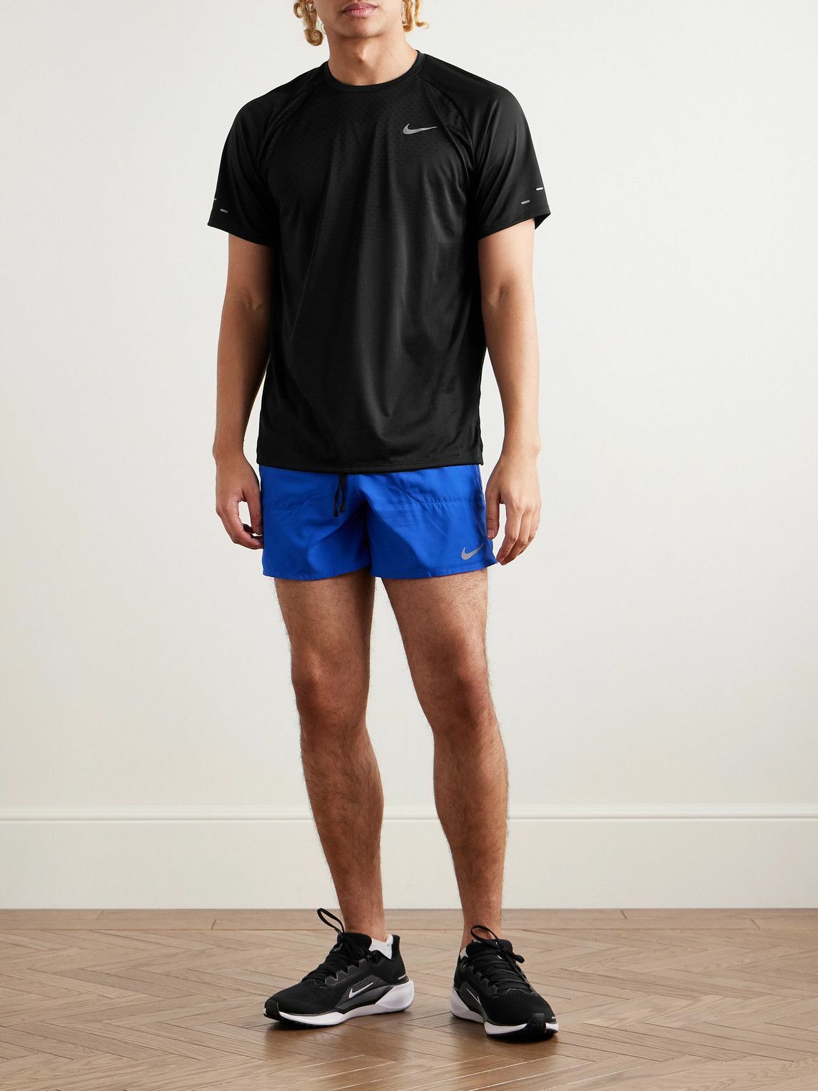 NIKE RUNNING - Stride Dri-FIT ADV Mesh T-Shirt - Black