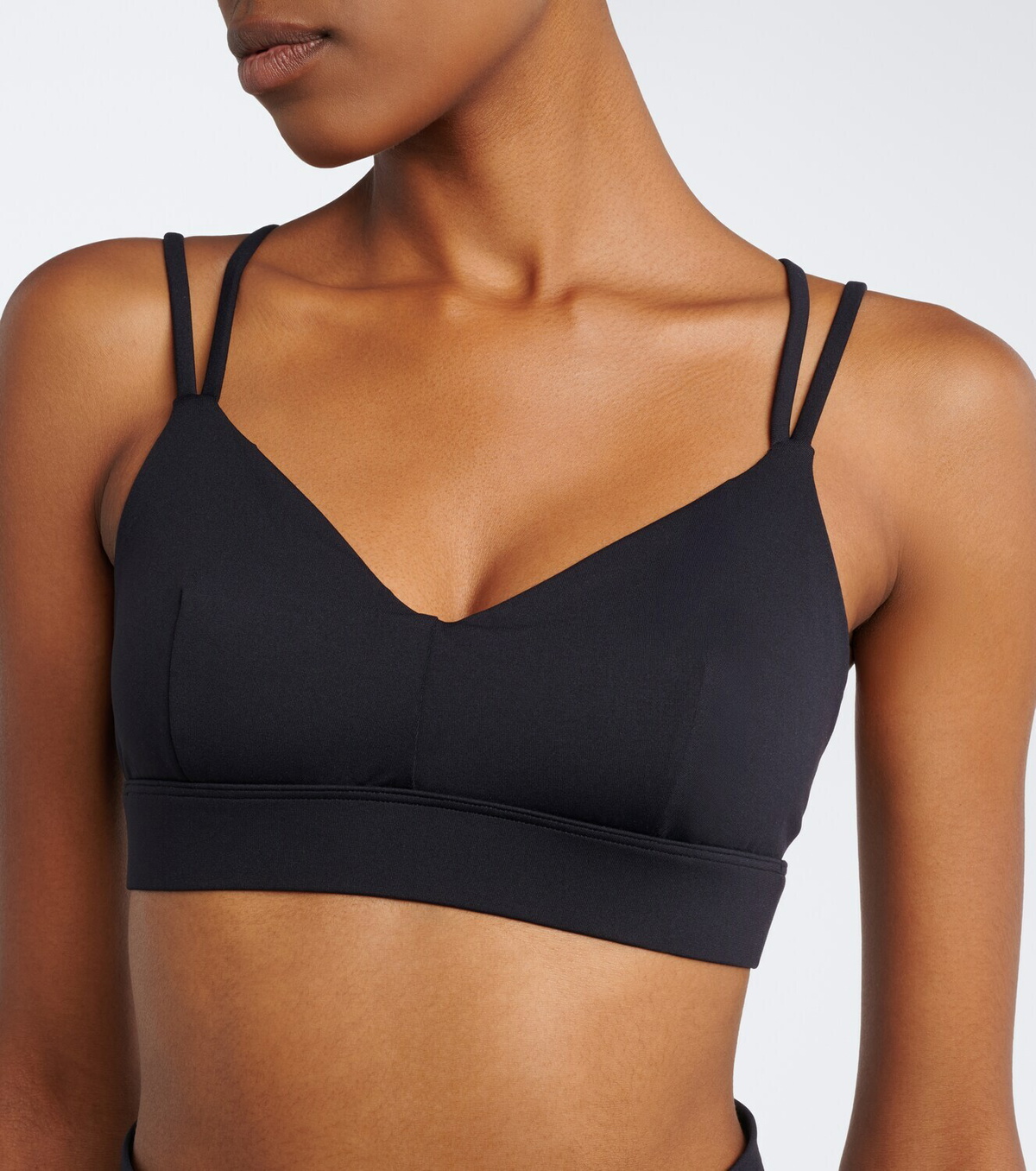 Norba Strappy sports bra