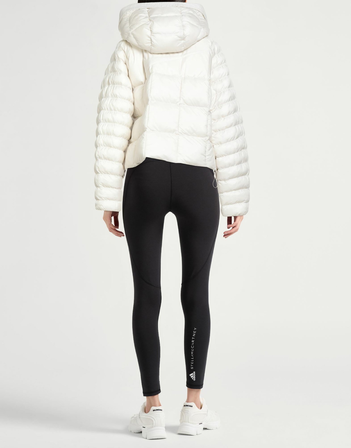 Nike Womens Puffer in White