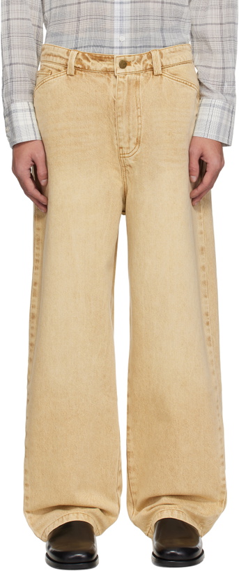 Photo: Carter Young Beige Big Ben Jeans
