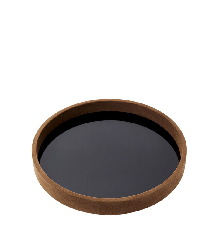 Photo: Michaël Verheyden Medium suede-trimmed decorative tray