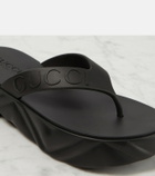 Gucci Logo rubber platform thong sandals