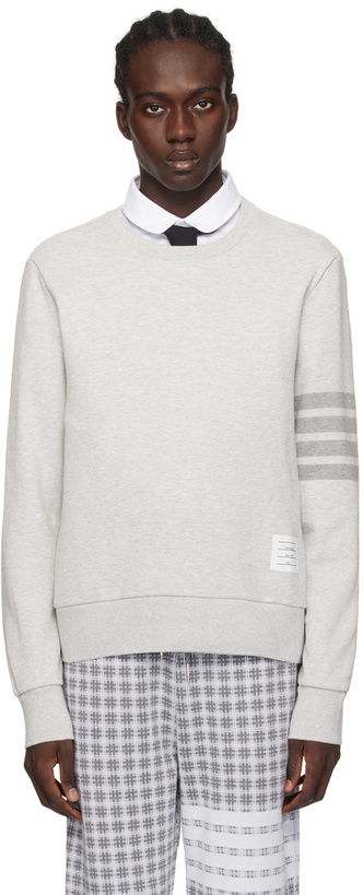 Photo: Thom Browne Gray 4-Bar Sweatshirt